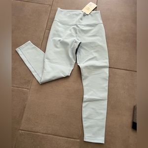 Fabletics High waisted power hold Leggings (S/6)